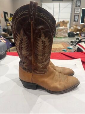 Tony Lama Two-Tone Brown and Tan Western Cowboy Boots